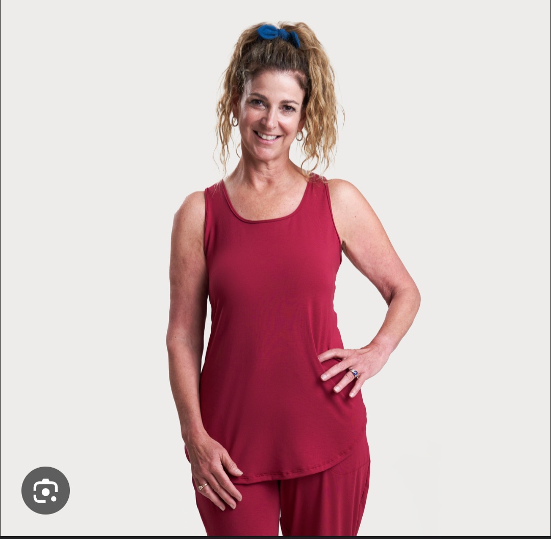 Curve bottom Tank top